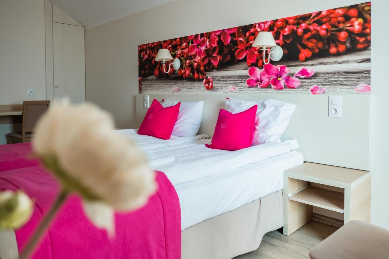 Aparthotel Cicha Zdroj Solec-Zdrój Esterno foto