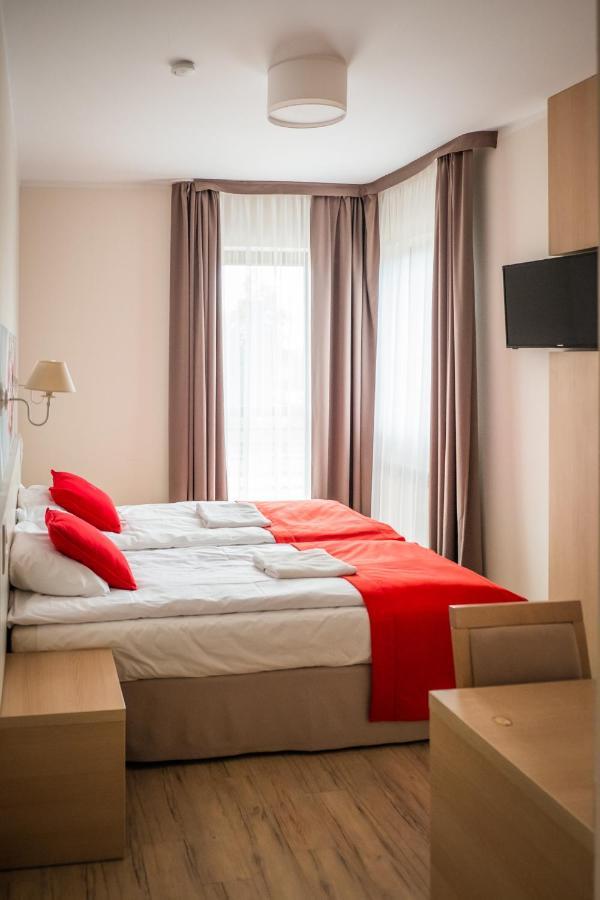 Aparthotel Cicha Zdroj Solec-Zdrój Esterno foto