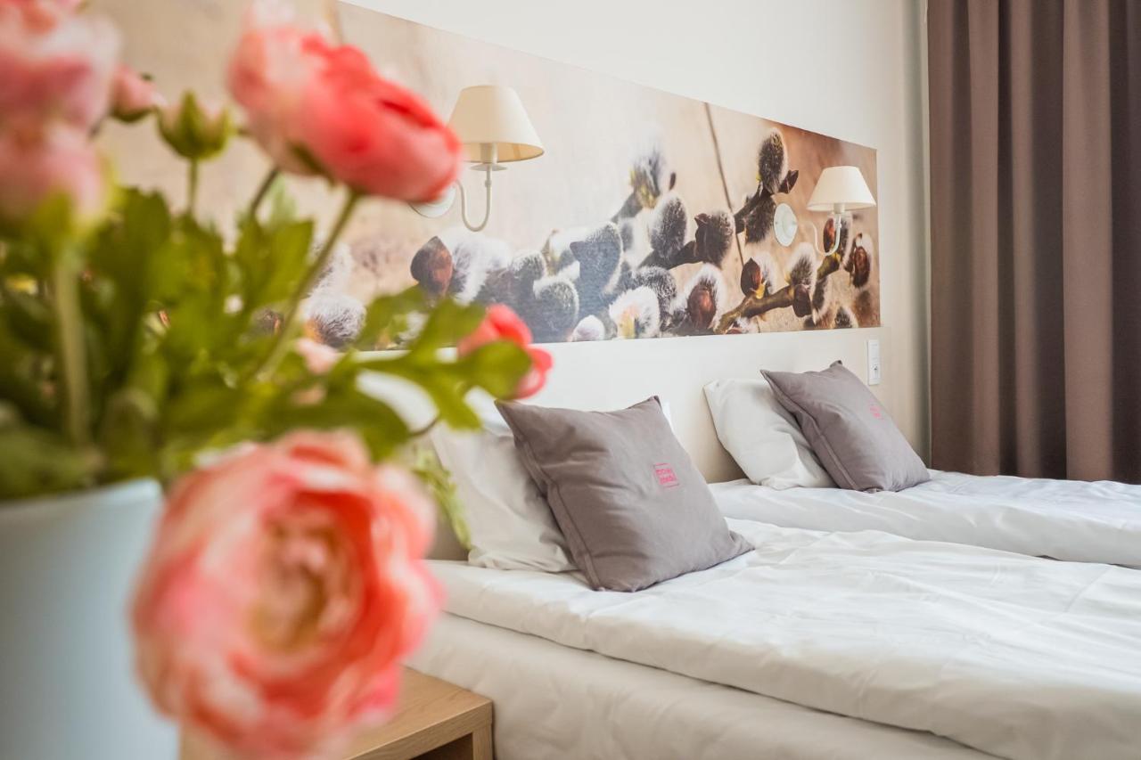 Aparthotel Cicha Zdroj Solec-Zdrój Esterno foto