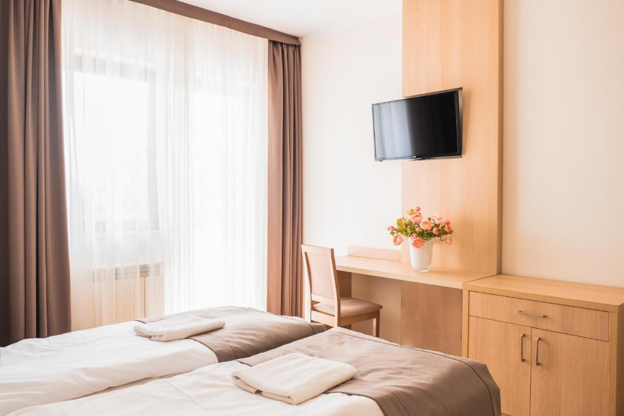 Aparthotel Cicha Zdroj Solec-Zdrój Esterno foto