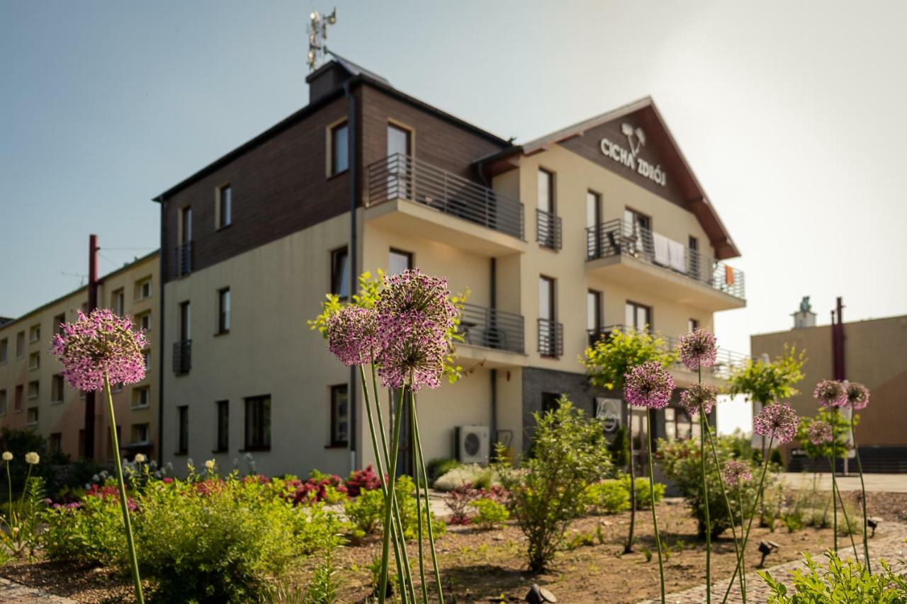 Aparthotel Cicha Zdroj Solec-Zdrój Esterno foto
